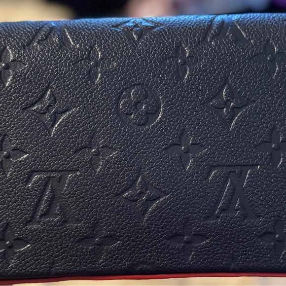 Louis Vuitton Empreinte Felicie Pochette in Leather Color:  Marine Rouge - Picture 5 of 11